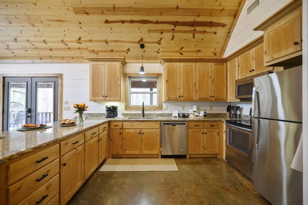 Waffle Ridge Villa Broken Bow Exterior photo