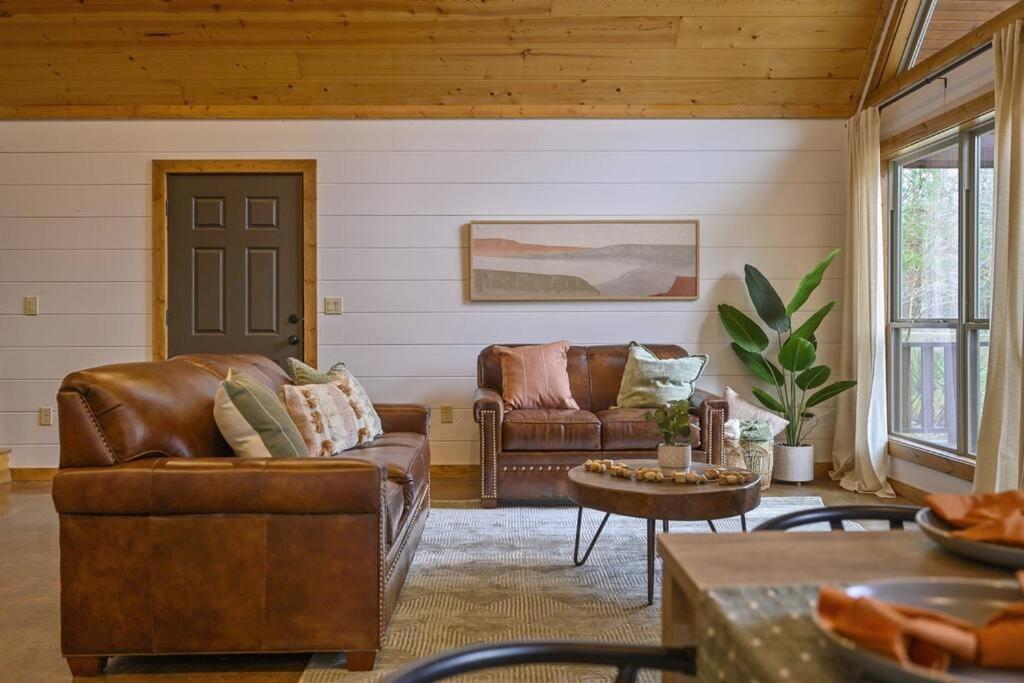Waffle Ridge Villa Broken Bow Exterior photo