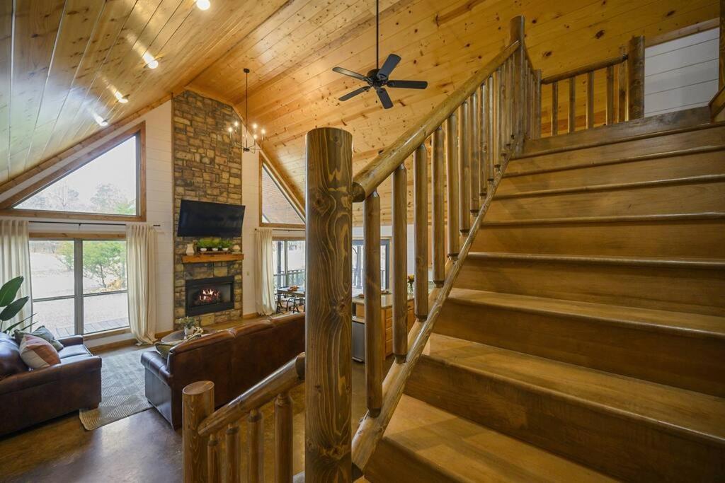 Waffle Ridge Villa Broken Bow Exterior photo